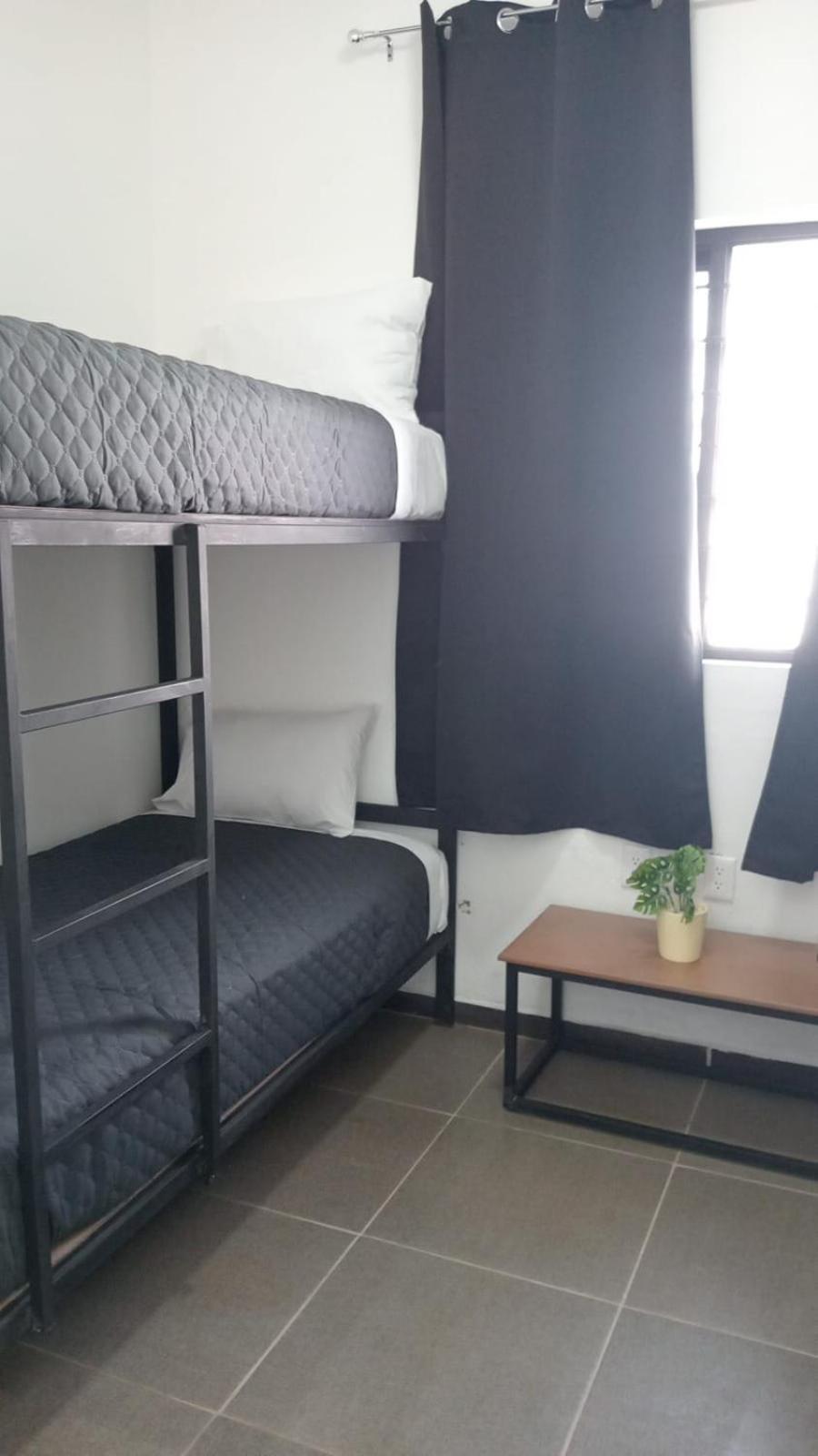 Check Inn Hostal Aeropuerto Gdl Las Pintas Luaran gambar