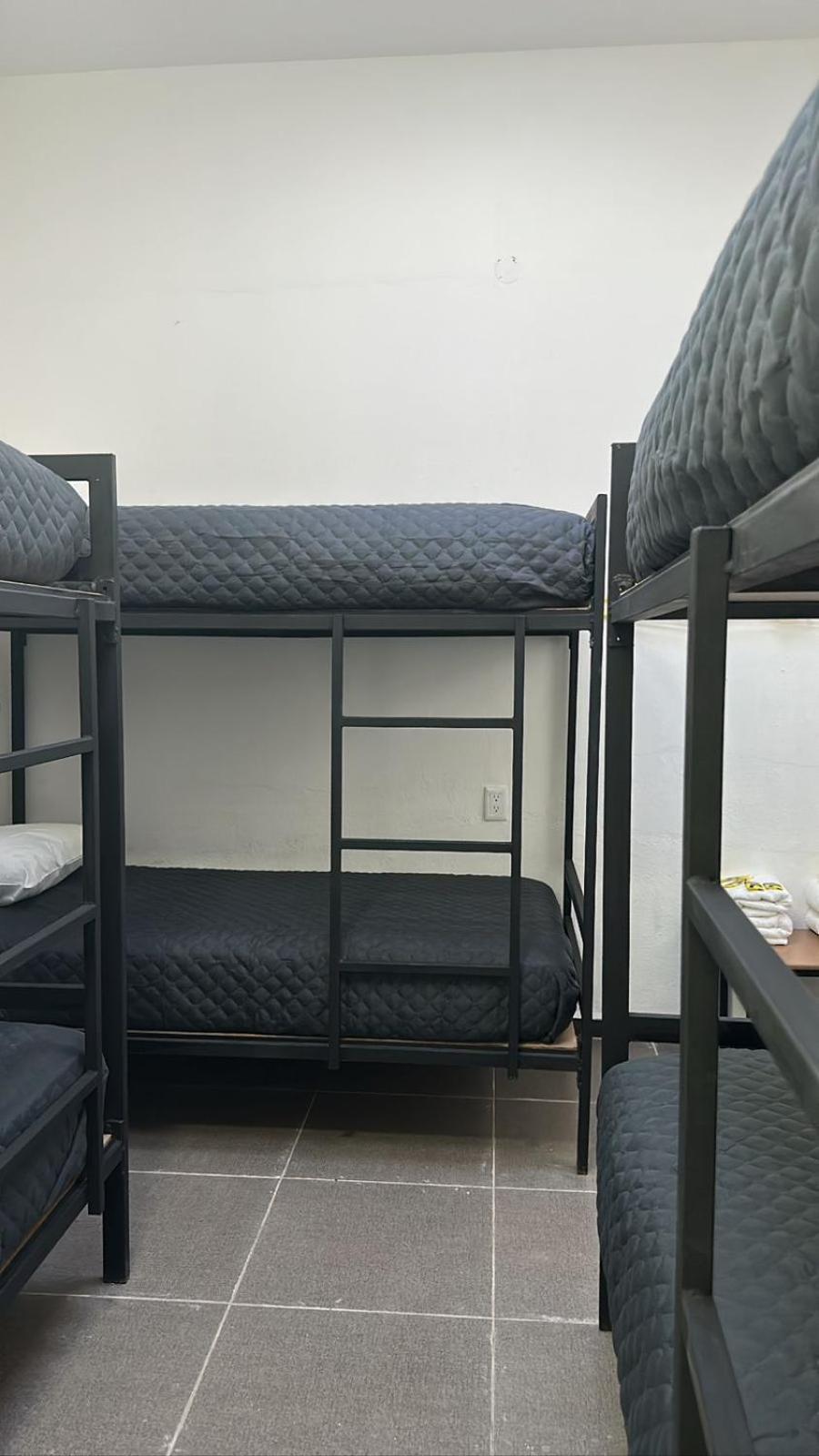 Check Inn Hostal Aeropuerto Gdl Las Pintas Luaran gambar